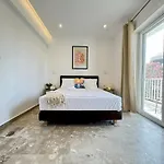 Cozy In Town, 5min From The - El Greco No 7